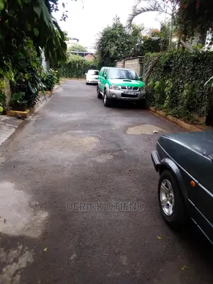 Araond Adams, Kilimani: 1-Bedroom House for Immediate Rent!