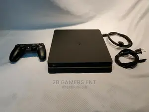 Ps4 Slim Chipped, 10 Games