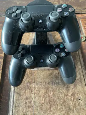 Ps4 Slim 2 Pads Used