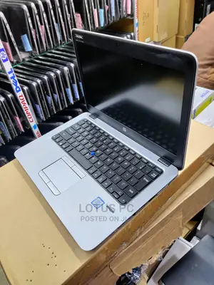 Laptop HP EliteBook 820 G3 4GB Intel Core I3 HDD 500GB