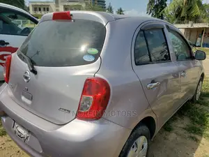 Nissan March 2015 Silver