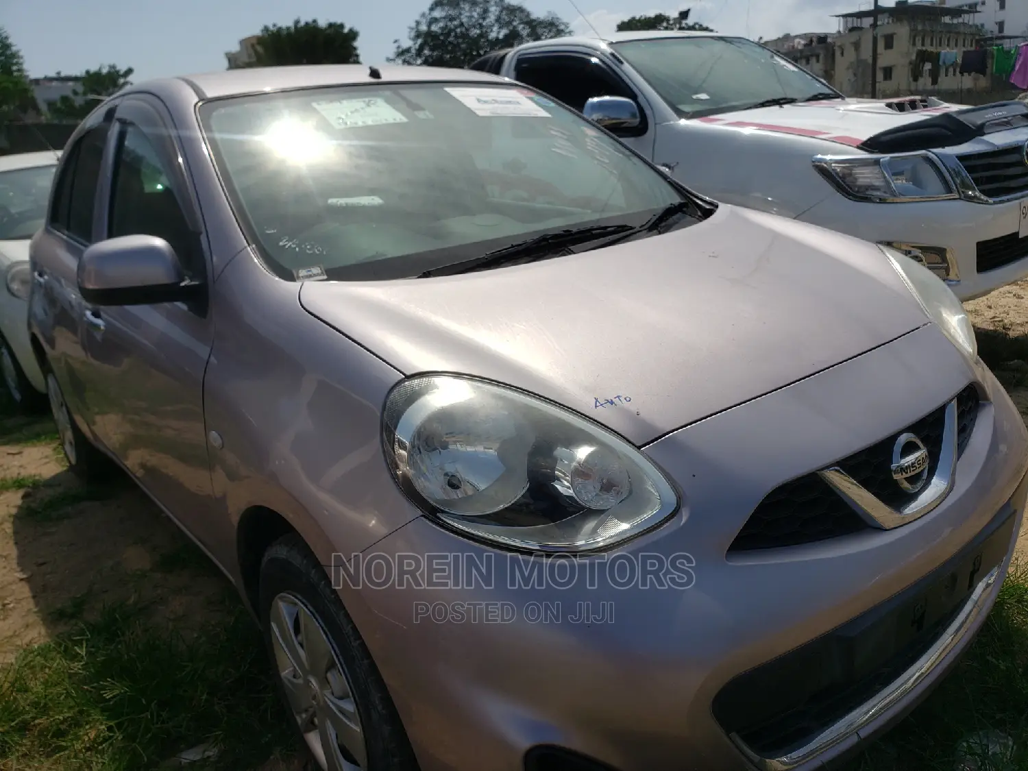 Nissan March 2015 Silver