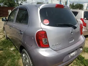 Nissan March 2015 Silver