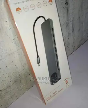 USB C Hub, UPGROW 8-In-1 Type C Adapte