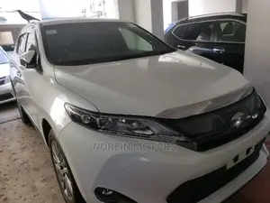 Toyota Harrier 2015 White
