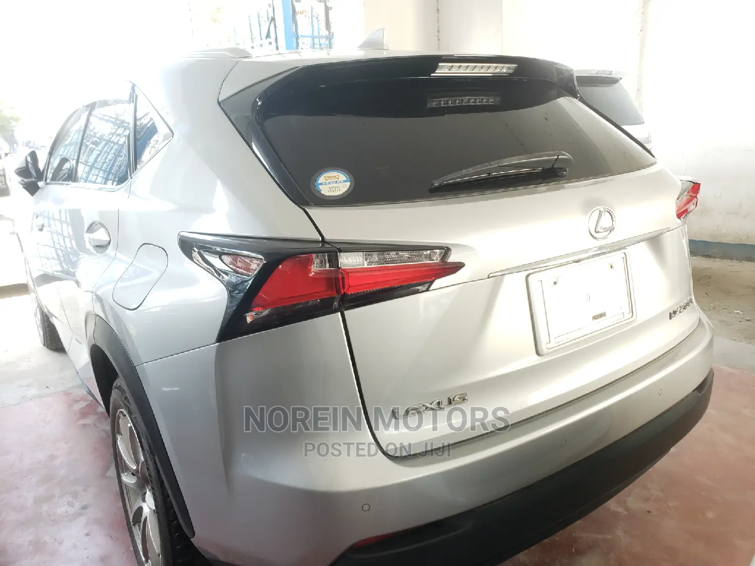 Lexus NX 2016 Off white