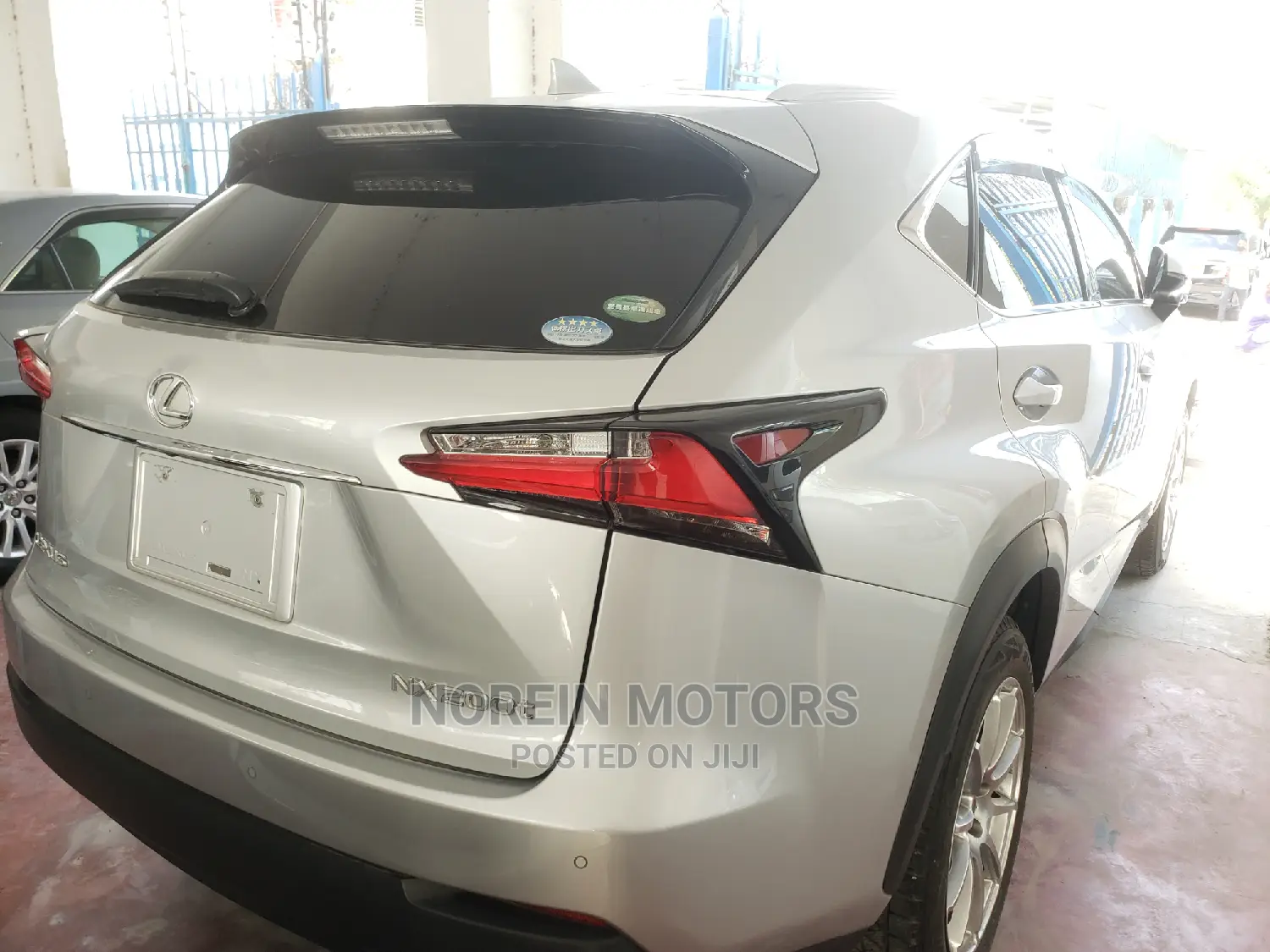 Lexus NX 2016 Off white