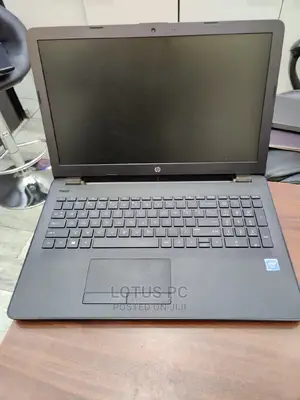 Laptop HP 15-Dw0037wm 4GB Intel Celeron HDD 500GB