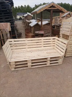 Balcony Pallets Sofa