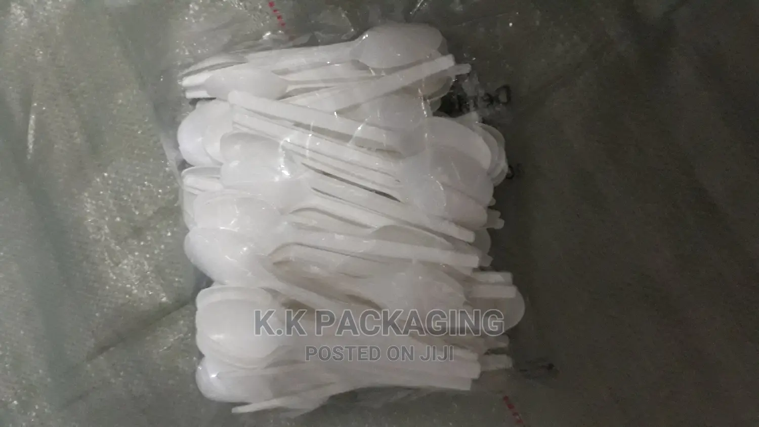 100pcs Spoons