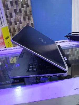 Laptop Dell Latitude E6330 4GB Intel Core I5 HDD 500GB