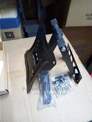 Universal TV Wall Mount
