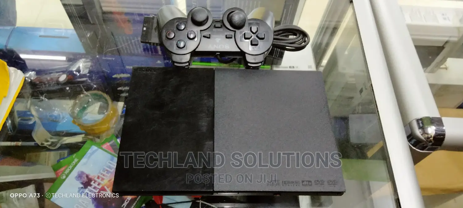 Playstation 2 . ( Ps2)
