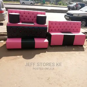 Pedicure Seat/Waiting Bench