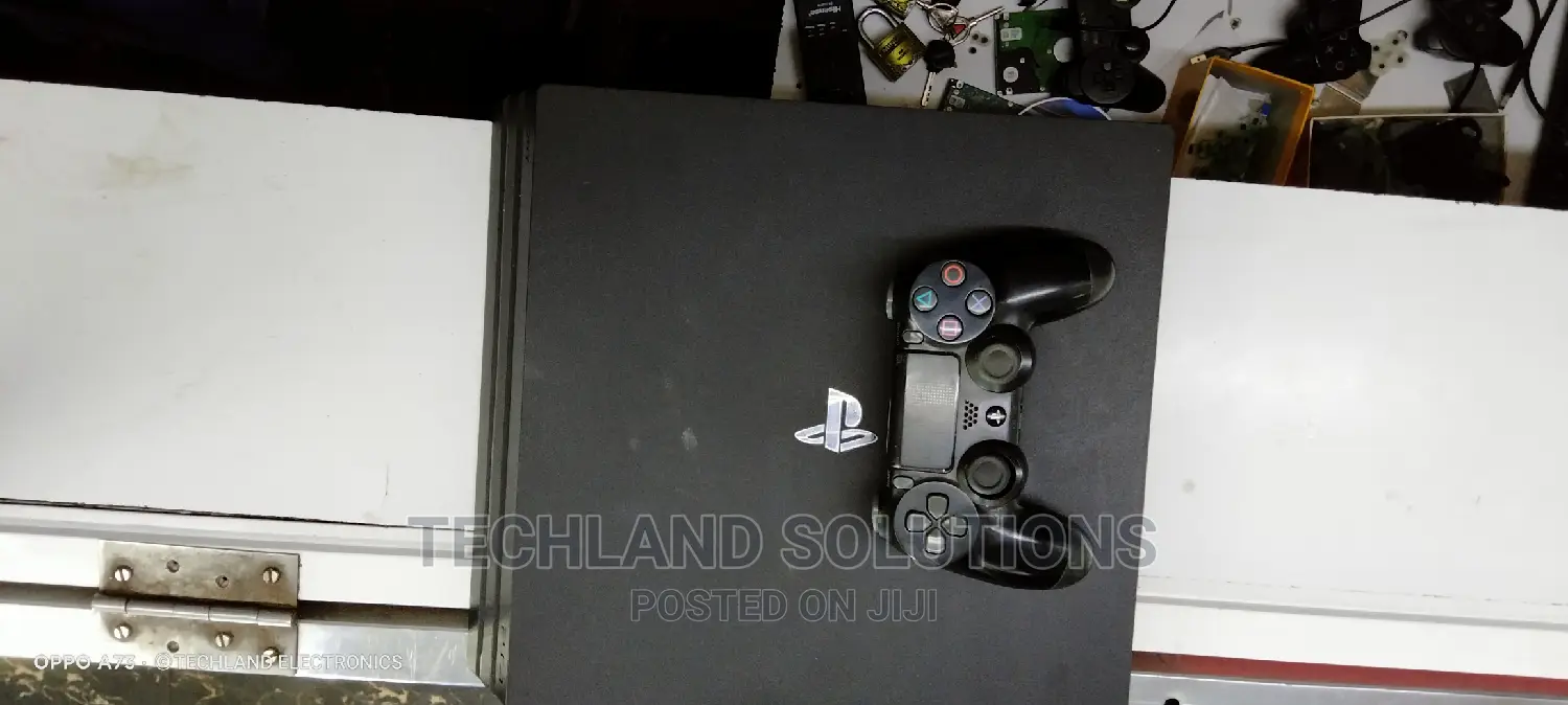 Ps4 Pro, One Tb
