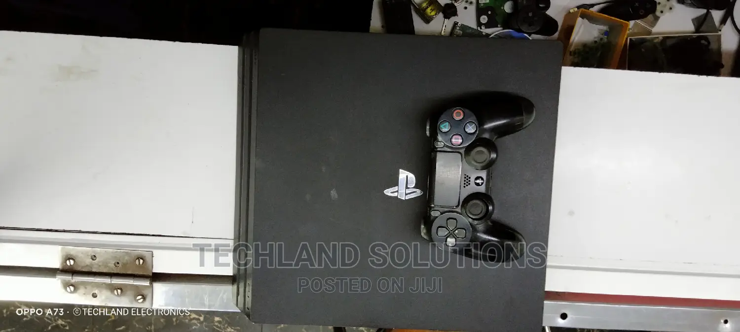 Ps4 Pro, One Tb