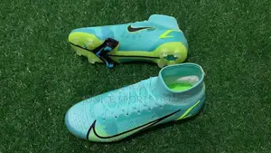 Unique Sports Shoes