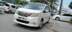 Nissan Serena 2013 Silver