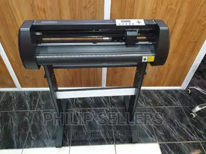 Heavy-Duty Commercial Contour Cutting Vinyl Plotters