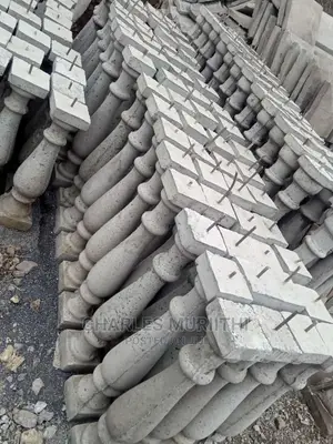 Concrete Pillars (2ft )