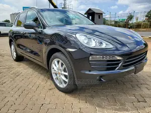 Porsche Cayenne 2015 Black