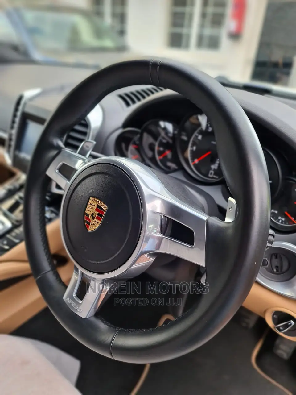 Porsche Cayenne 2015 White
