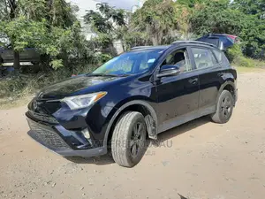 Toyota RAV4 2014