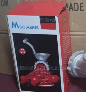 Analogue Manual Mincer