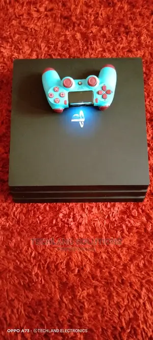 Playstation 4 Pro( Ps4 Pro)