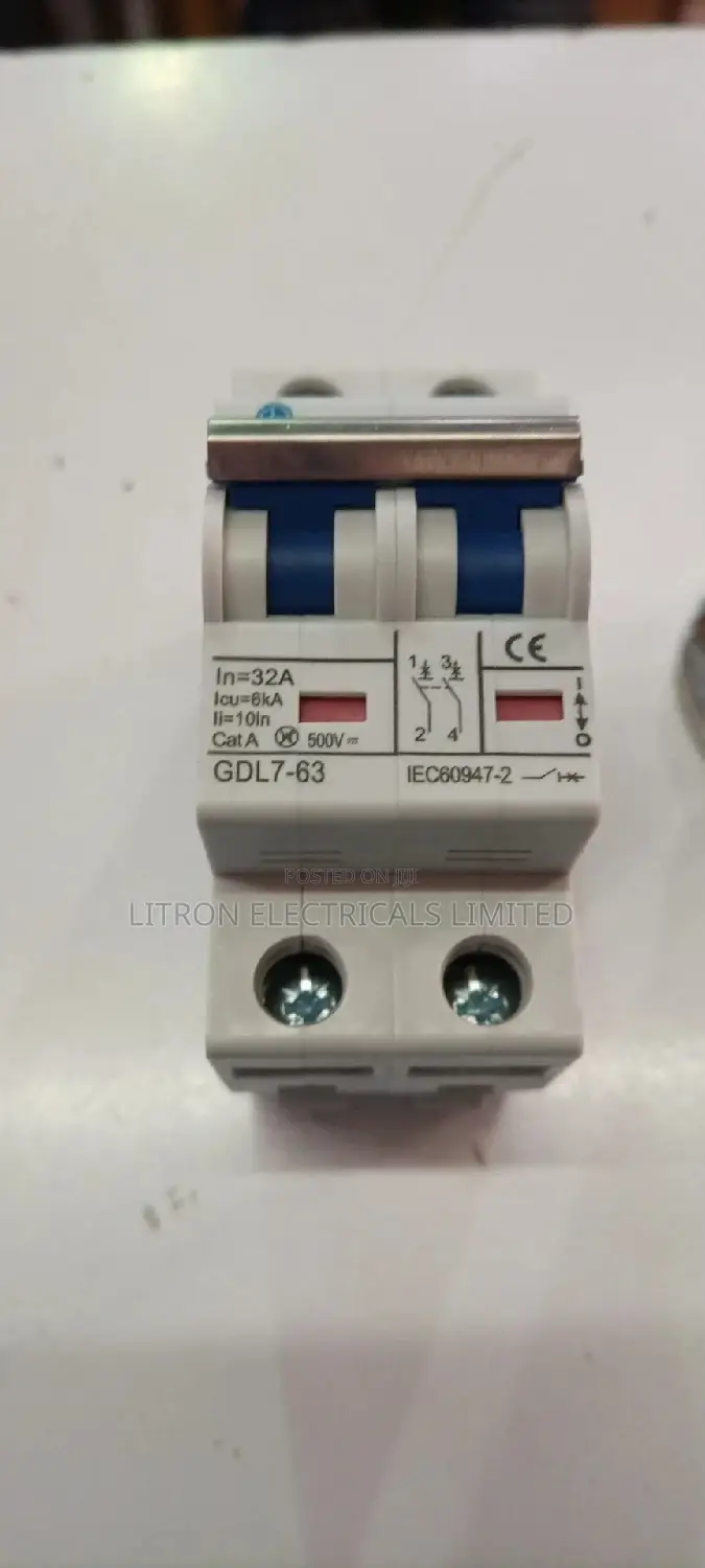 32a Dc McBs