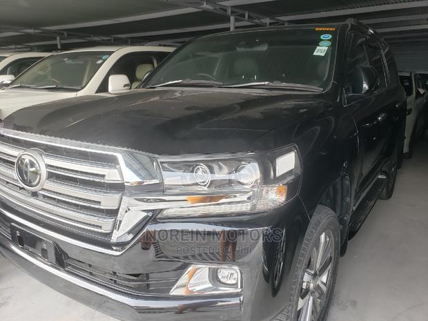 Toyota Land Cruiser 2016 Black - thumbnail 2