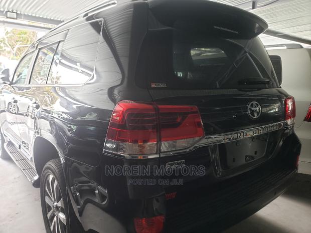 Toyota Land Cruiser 2016 Black - thumbnail 4