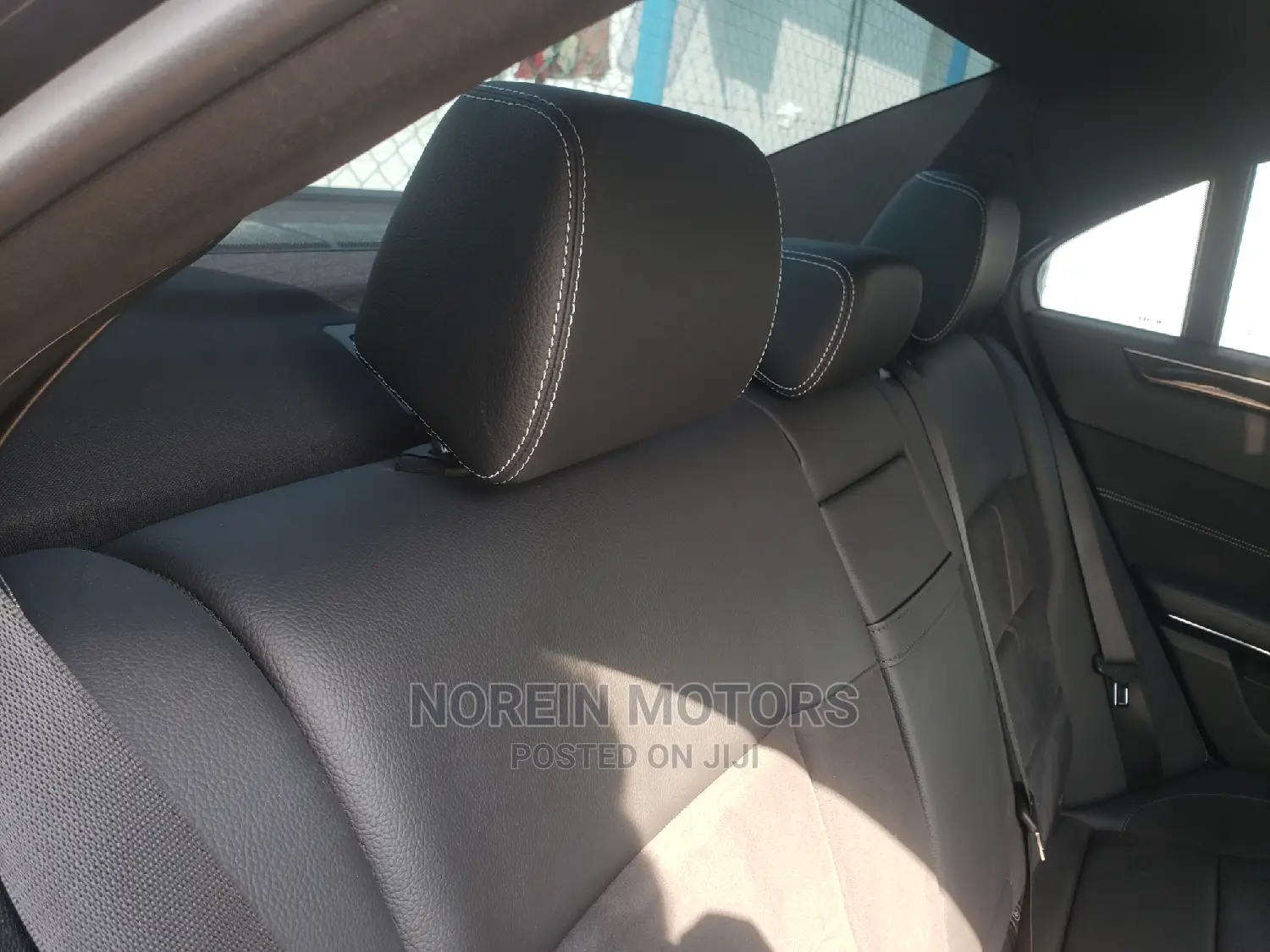 Mercedes-Benz E250 2015 Black