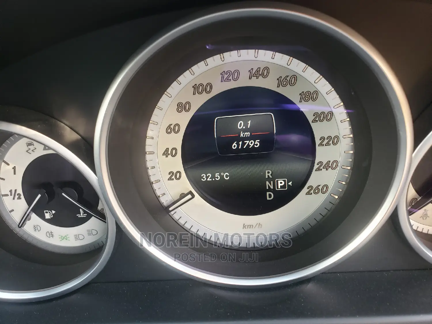 Mercedes-Benz E250 2015 Black