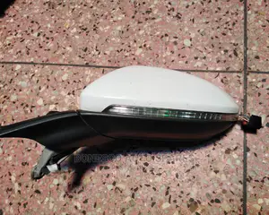Volkswagen Golf MK7 Left Hand Side Mirror Assembly