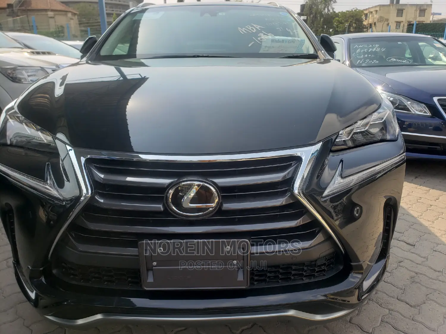 Lexus NX 2016 Black