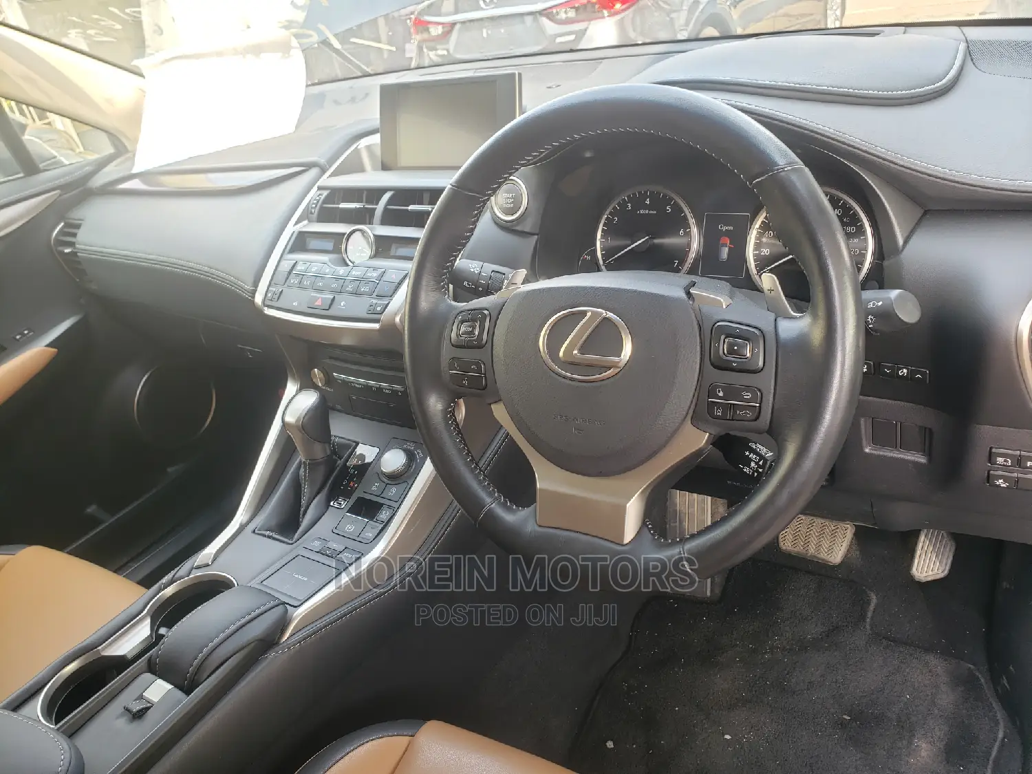 Lexus NX 2016 Black