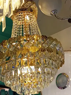 Crystals Chandelier Light