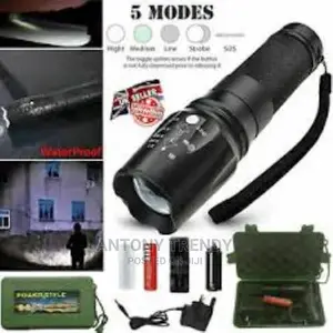 Ultra-Bright Diving Flashlight (BLACK) 600 Lumens CREE XML-T
