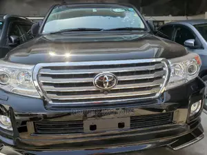 Toyota Land Cruiser 2015 Black