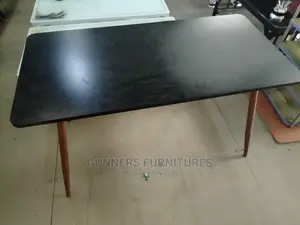 Eames Table.