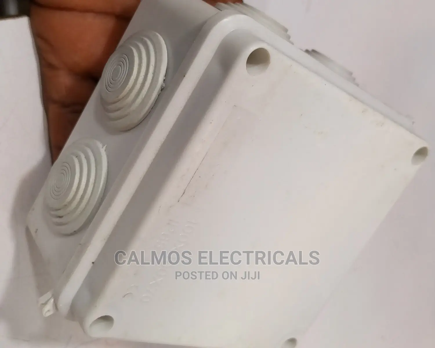 100×100×70 Weather Proof Adapter