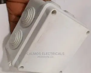 100×100×70 Weather Proof Adapter
