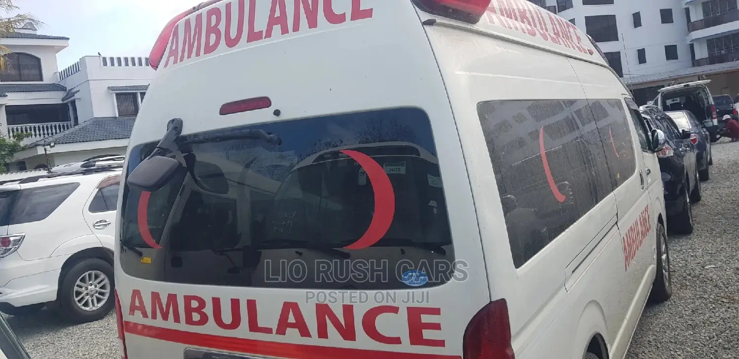 Toyota HiAce 2018 White
