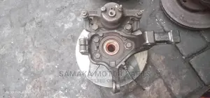 Nissan Tiida Front Wheel Hub