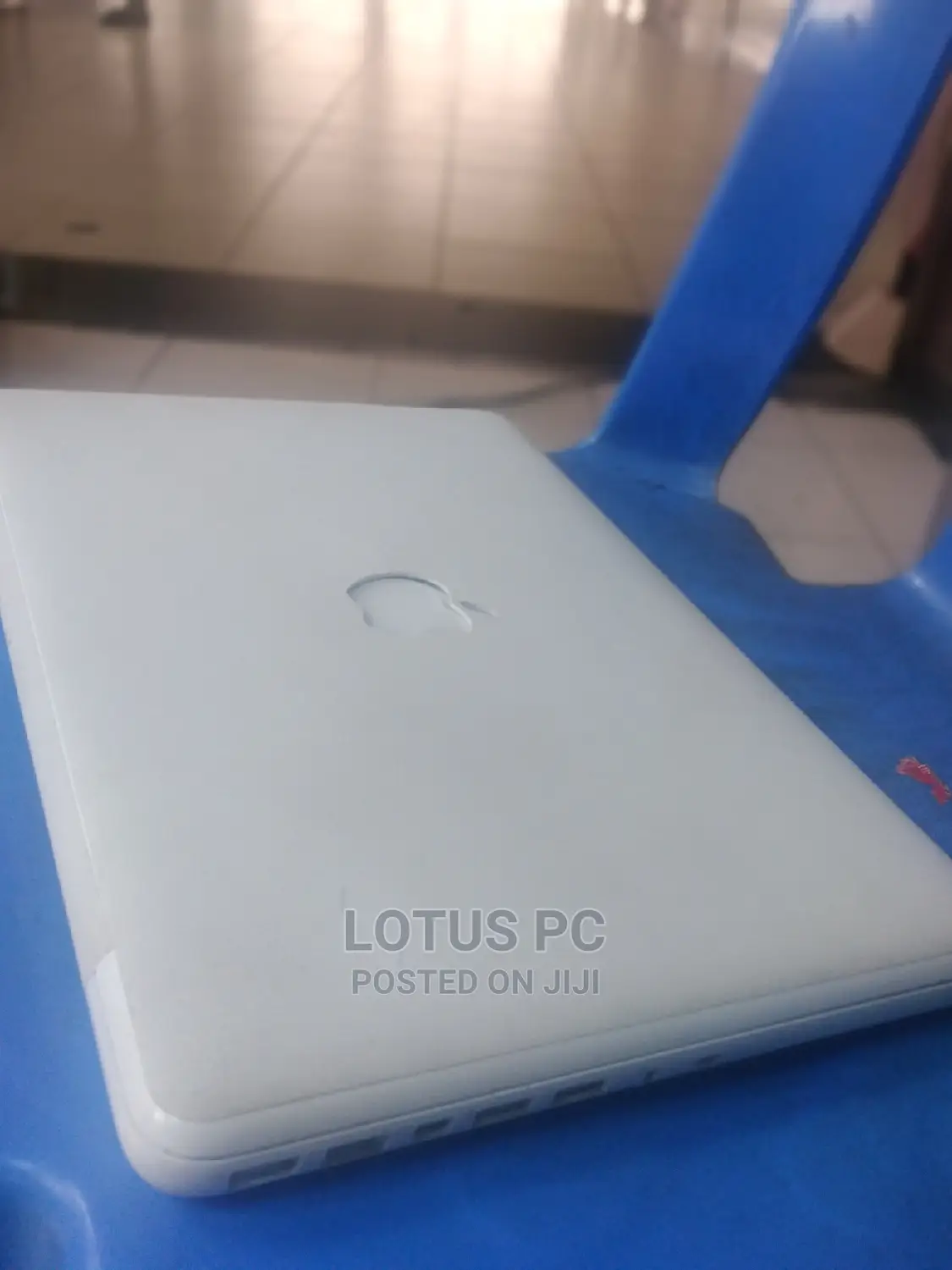 Laptop Apple MacBook Pro 2009 4GB Intel Core 2 Duo HDD 250GB