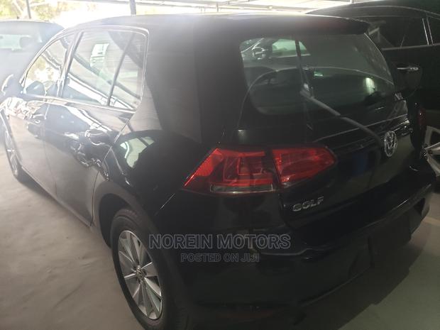 Volkswagen Golf 2015 Black - thumbnail 3