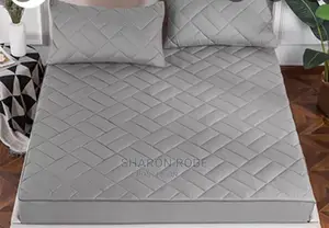 Waterproof Mattress Protector