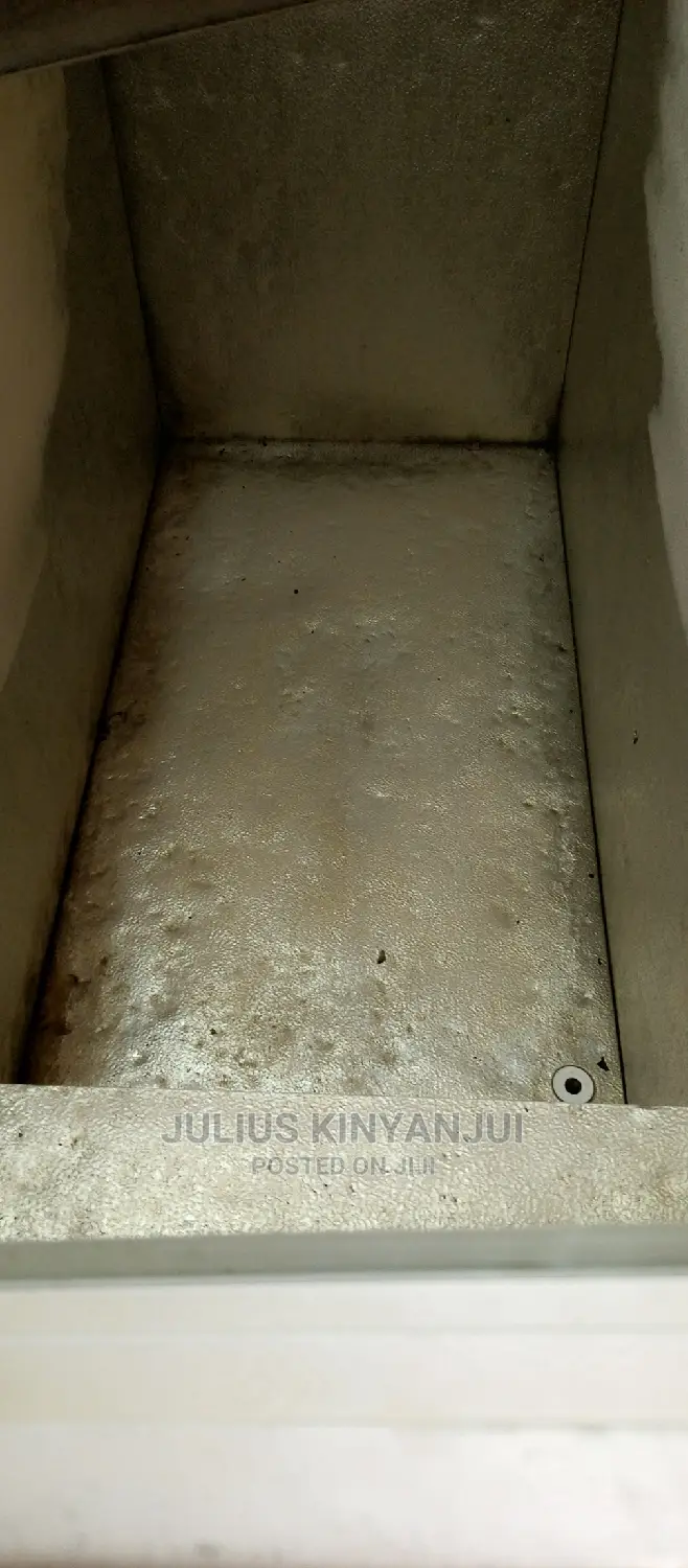 Showcase Freezer