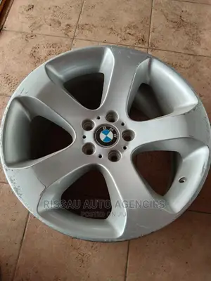 Original BMW Rims Size 19.